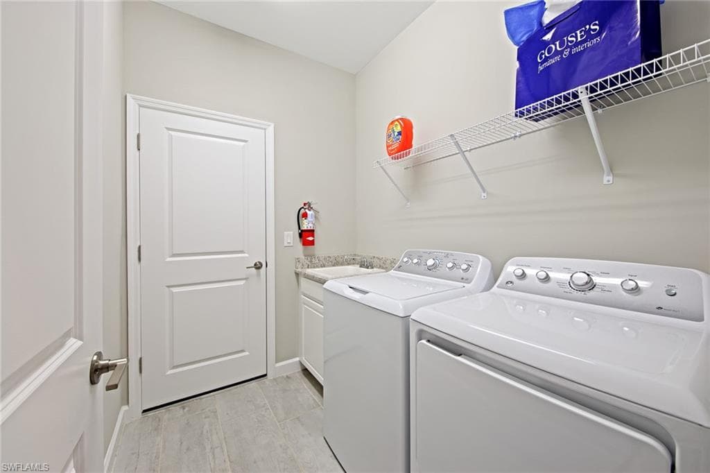 17582 Saddleback Loop, North Fort Myers, FL 33917-24