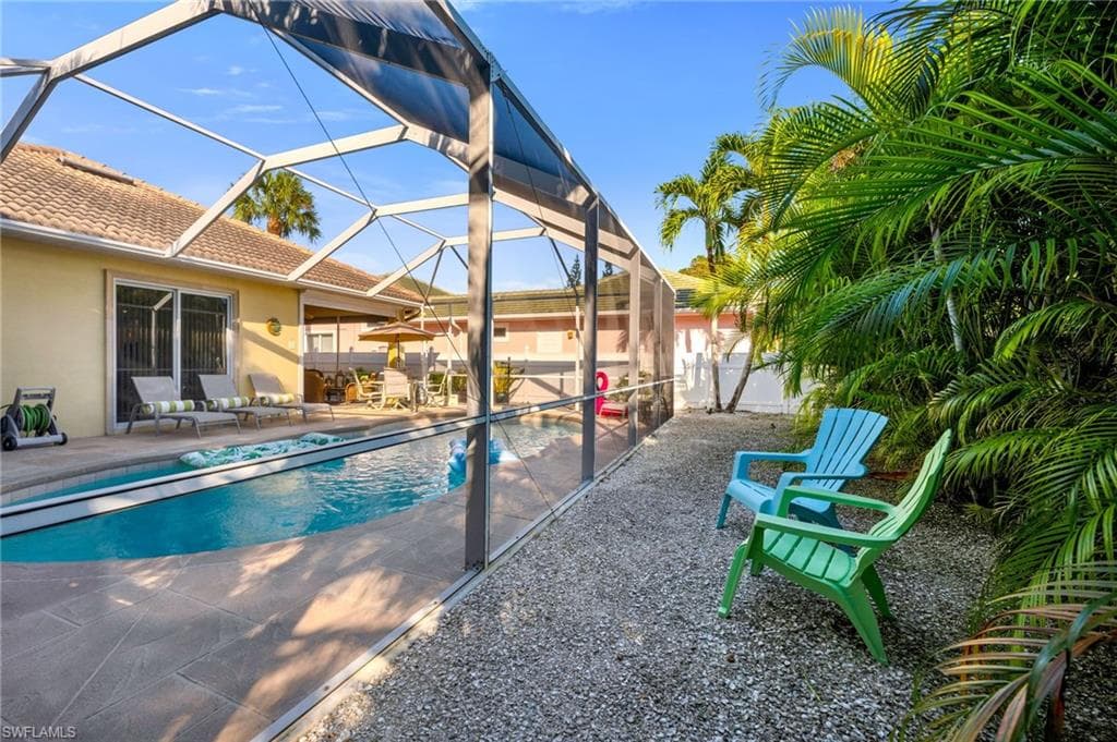 794 97th Ave N, Naples, FL 34108-18