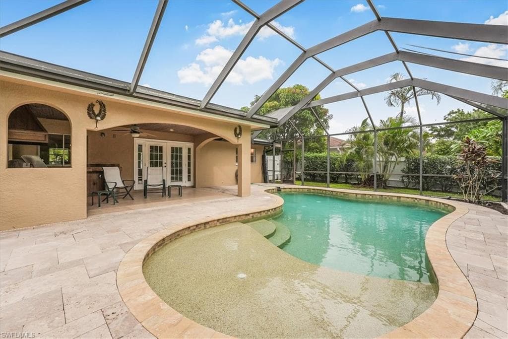 1860 51st St SW, Naples, FL 34116-1