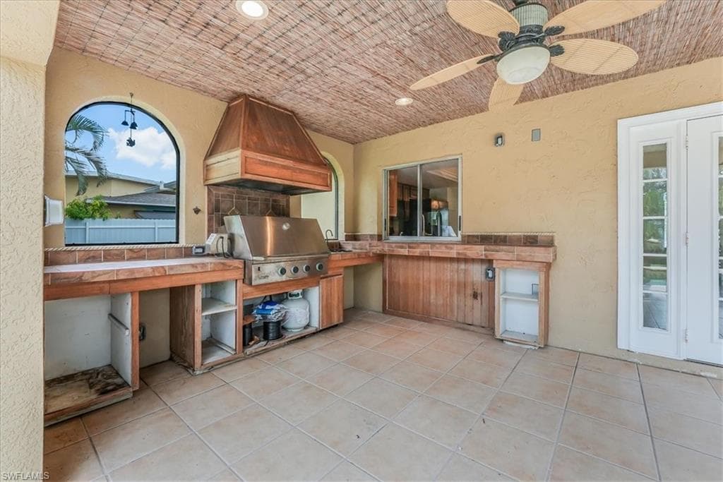 1860 51st St SW, Naples, FL 34116-25