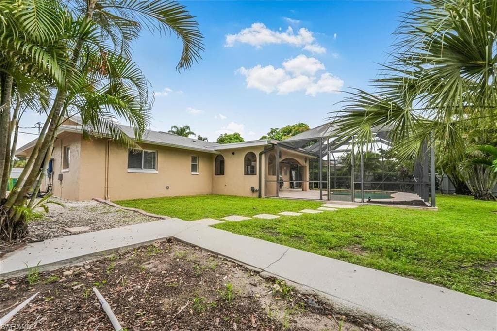 1860 51st St SW, Naples, FL 34116-37