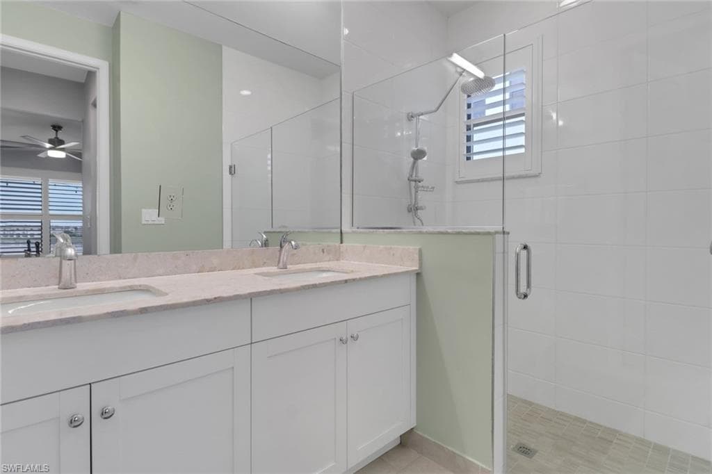 8858 Madrid Cir, Naples, FL 34104-19