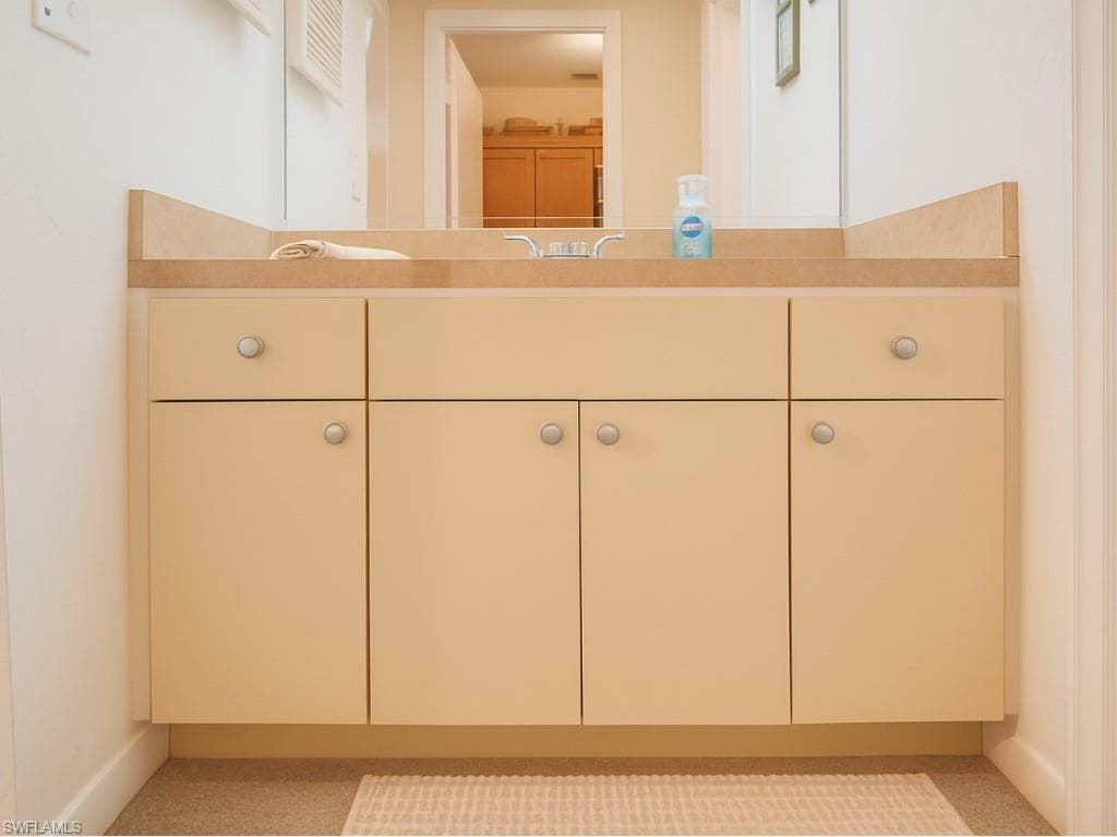 3400 Frosty Way 4704, Naples, FL 34112-27