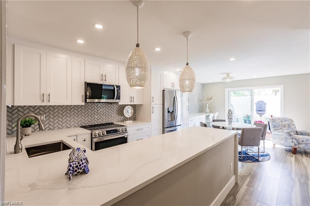 1455 Curlew Ave 1, Naples, FL 34102-17