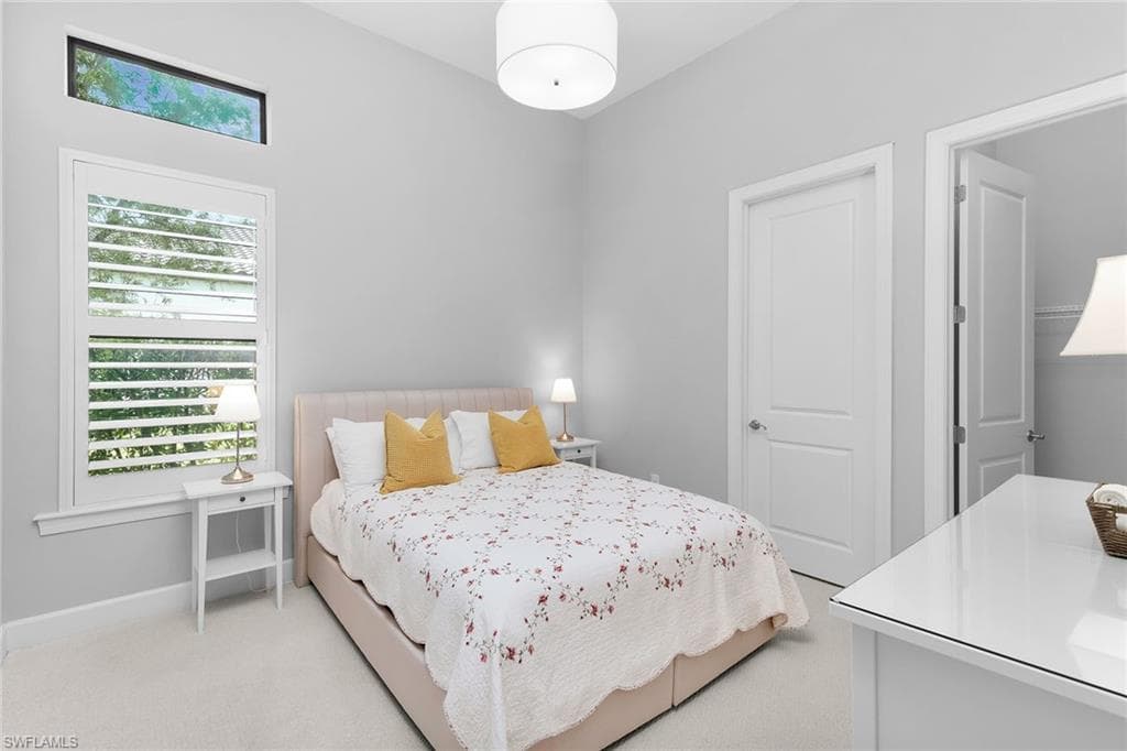 3193 Olympia Ln, Naples, FL 34114-19