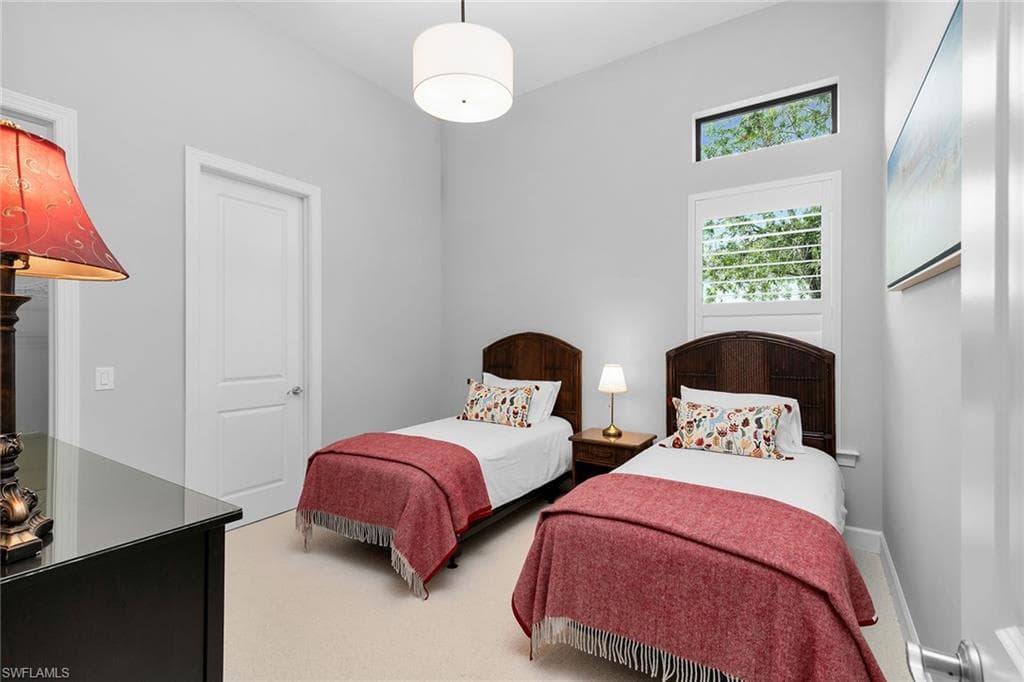 3193 Olympia Ln, Naples, FL 34114-21