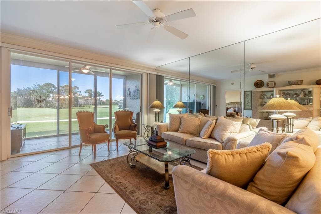 725 Saratoga Cir A103, Naples, FL 34104-12