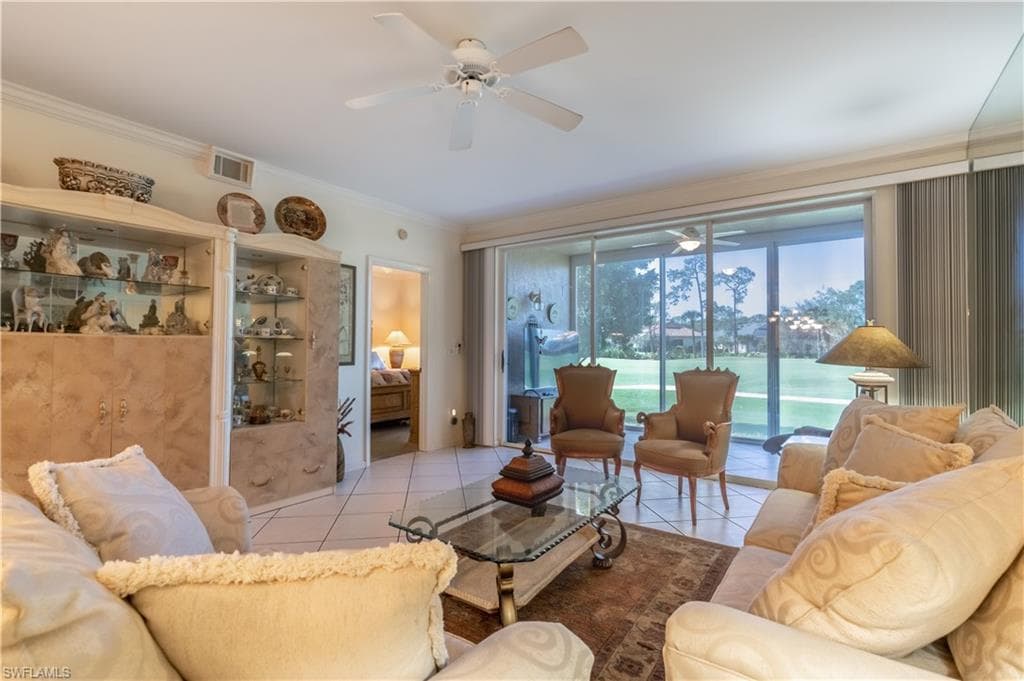 725 Saratoga Cir A103, Naples, FL 34104-13