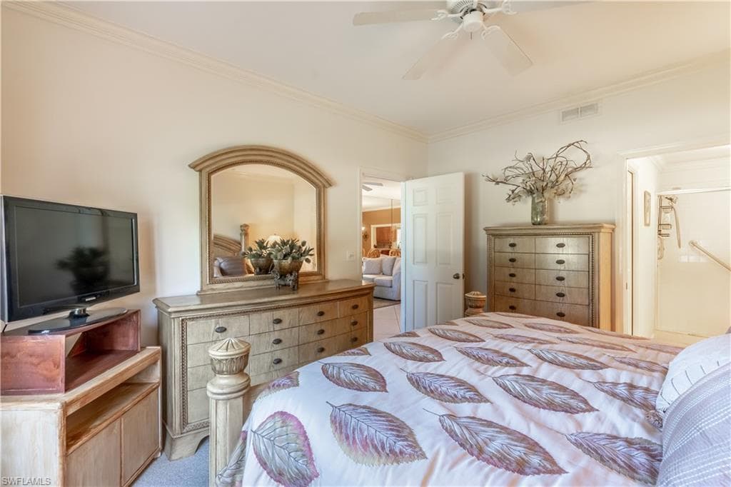 725 Saratoga Cir A103, Naples, FL 34104-16