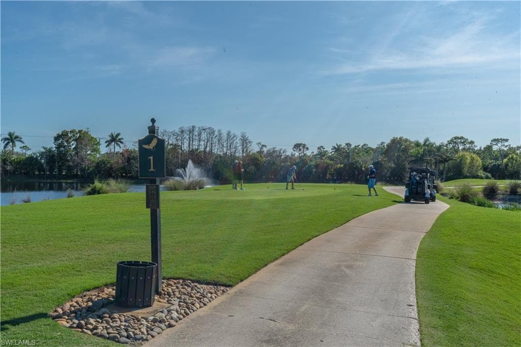 725 Saratoga Cir A103, Naples, FL 34104-35