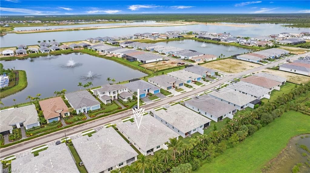 8857 Oceana Way, Naples, FL 34114-32