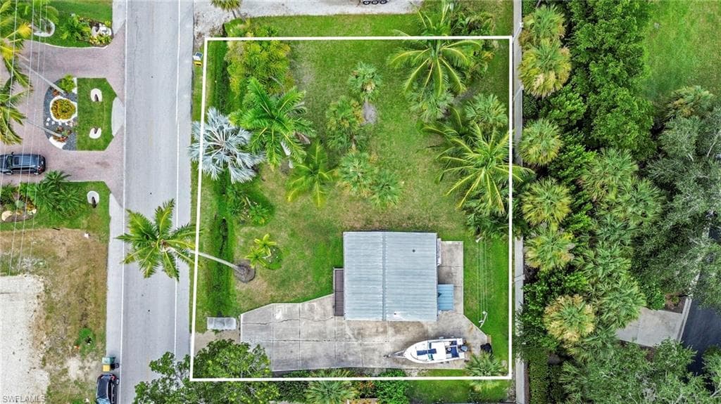 1931 Danford St, Naples, FL 34112-13