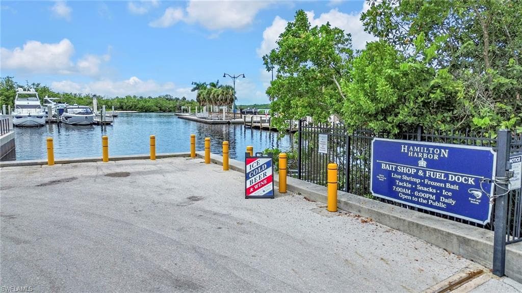 1931 Danford St, Naples, FL 34112-18