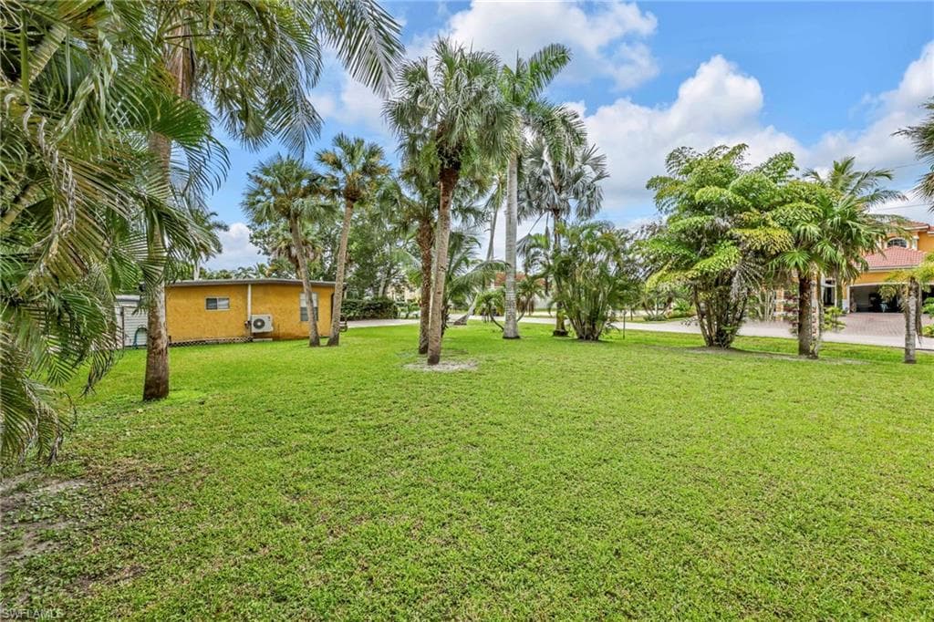1931 Danford St, Naples, FL 34112-7