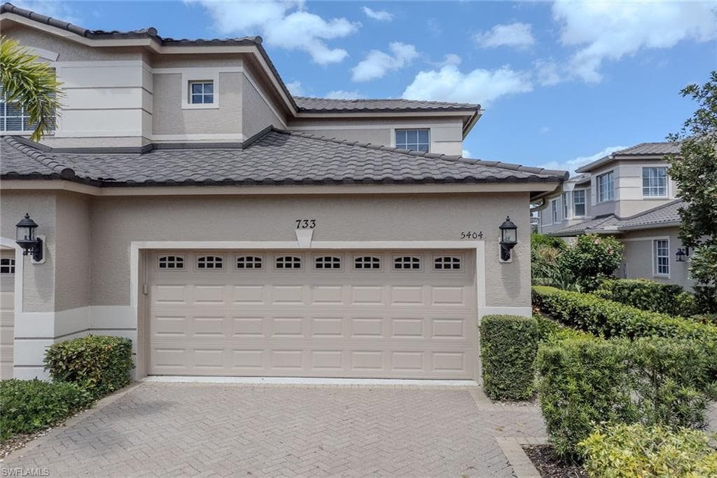 733 Regency Reserve Cir 5404, Naples, FL 34119-19