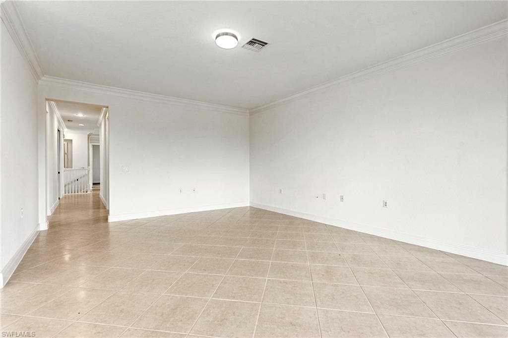 733 Regency Reserve Cir 5404, Naples, FL 34119-29