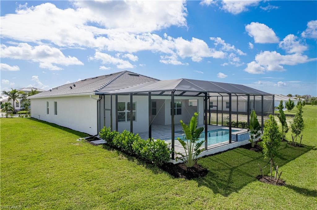 9033 Wisteria Way, Naples, FL 34114-4