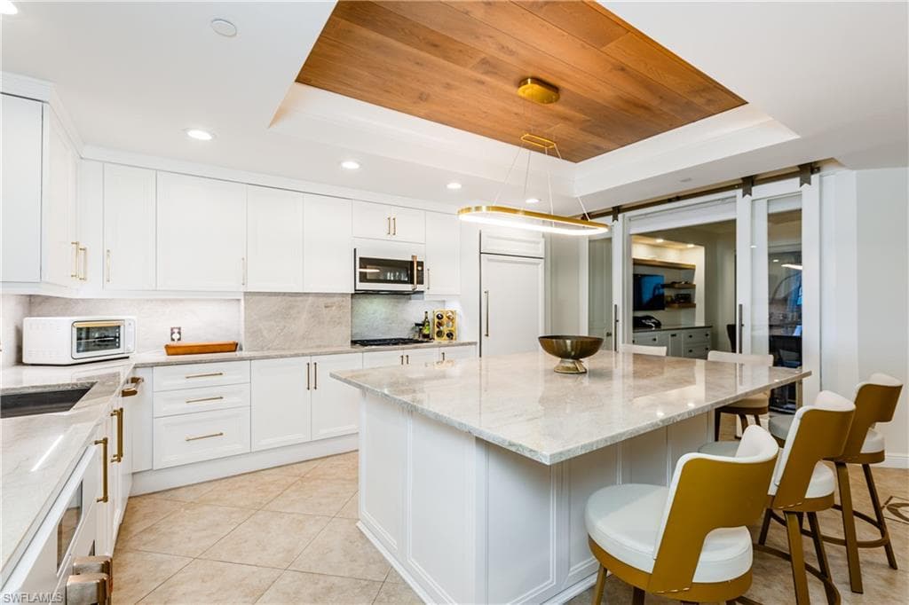 350 Collier Blvd 206, Marco Island, FL 34145-10