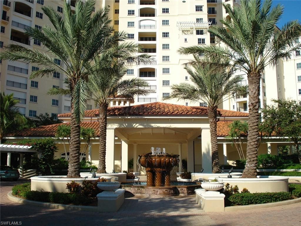 350 Collier Blvd 206, Marco Island, FL 34145-40