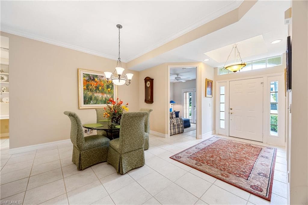 995 6th St S B1, Naples, FL 34102-5