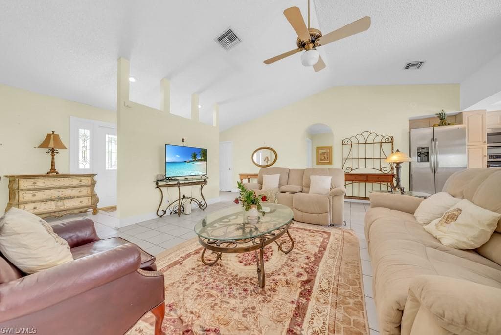 4736 25th Ave SW, Naples, FL 34116-5