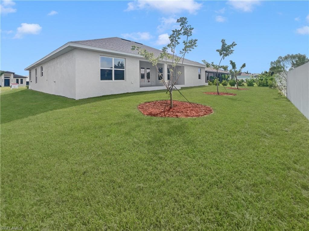 2729 5th Ter, Cape Coral, FL 33993-29