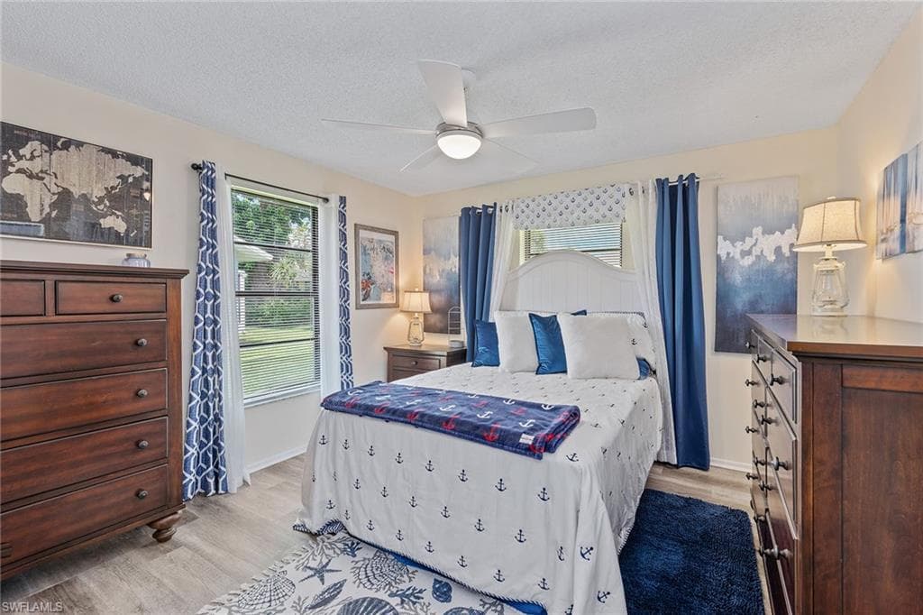 4841 Molokai Dr 13, Naples, FL 34112-24