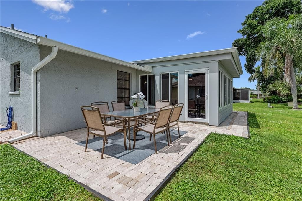 4841 Molokai Dr 13, Naples, FL 34112-31