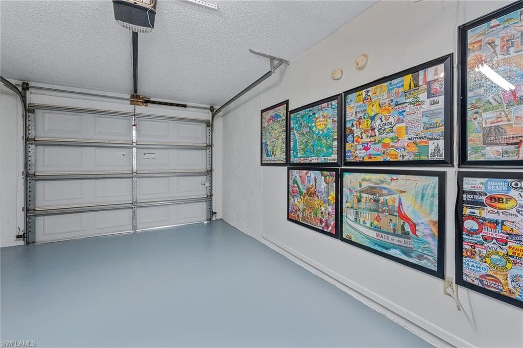 4841 Molokai Dr 13, Naples, FL 34112-35
