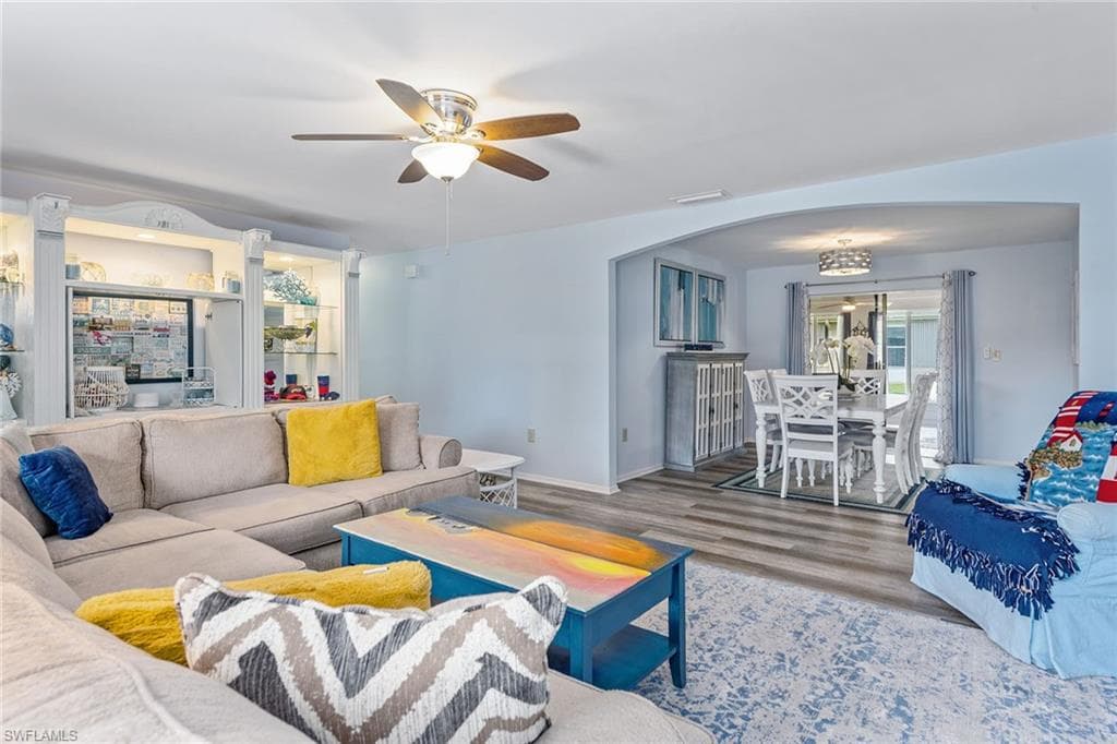 4841 Molokai Dr 13, Naples, FL 34112-6