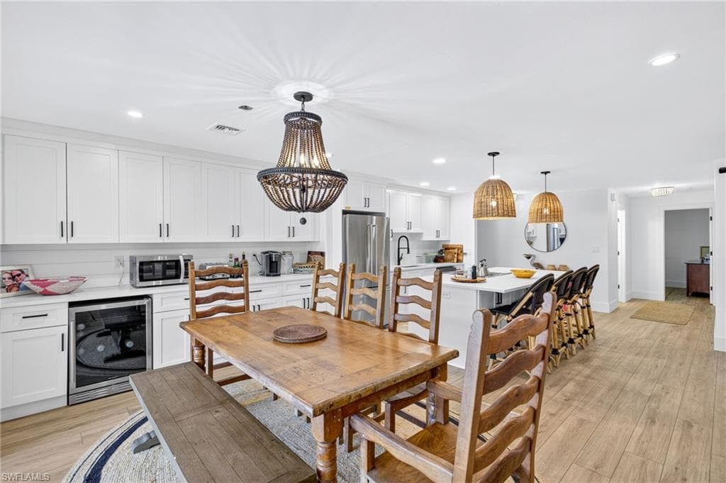 160 San Salvador St, Naples, FL 34113-11