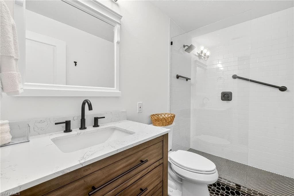 160 San Salvador St, Naples, FL 34113-20