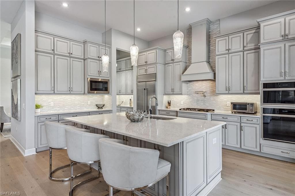 3421 Wellfleet Ln, Naples, FL 34114-10