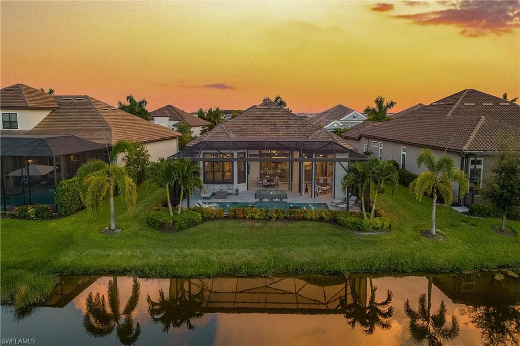 3421 Wellfleet Ln, Naples, FL 34114-39