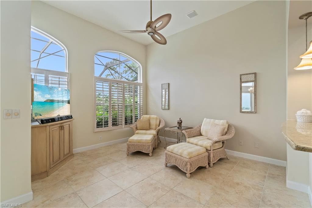 15279 Devon Green Ln, Naples, FL 34110-10