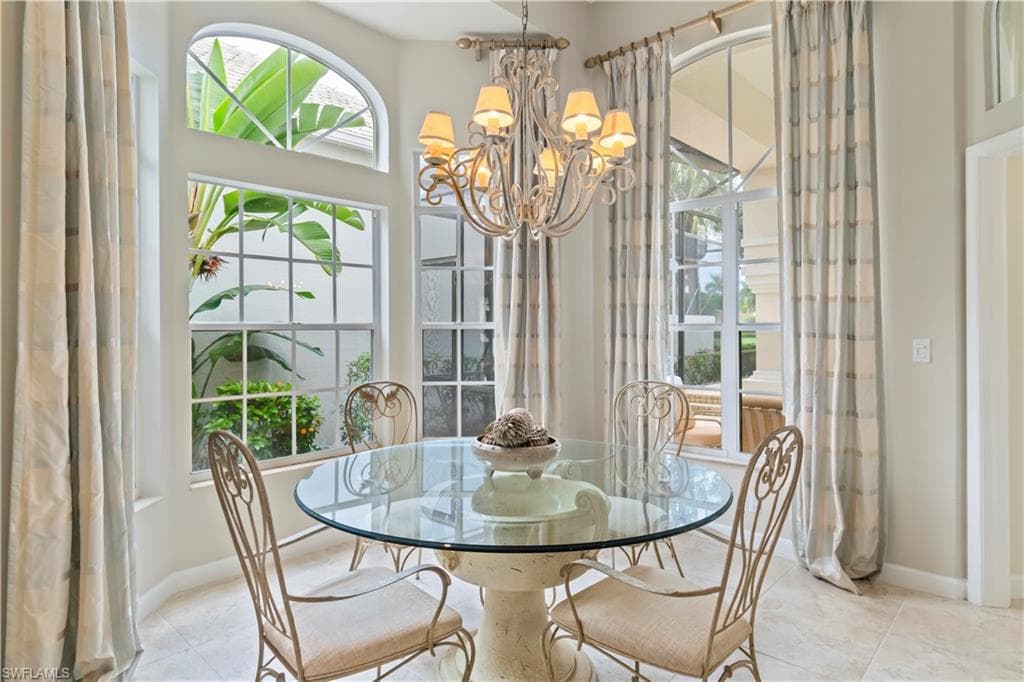 15279 Devon Green Ln, Naples, FL 34110-6