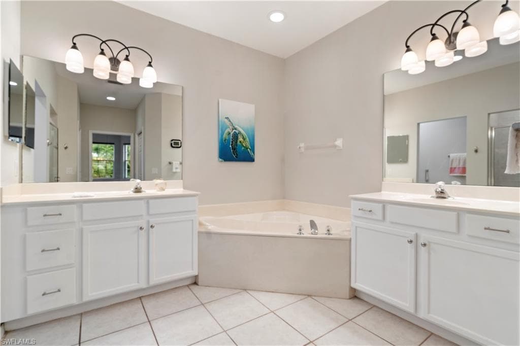 3321 Coconut Island Dr 101, Estero, FL 34134-15