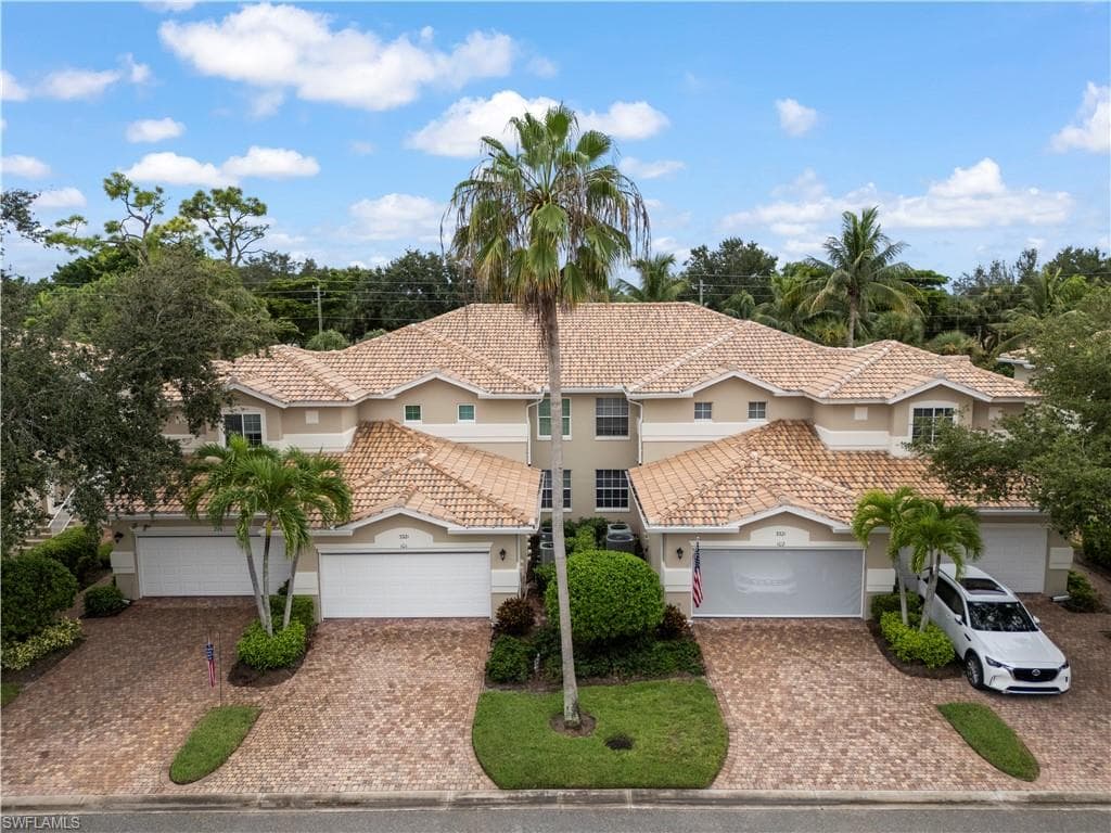 3321 Coconut Island Dr 101, Estero, FL 34134-24