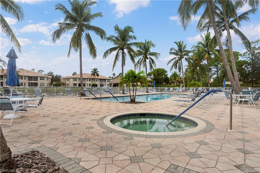 3321 Coconut Island Dr 101, Estero, FL 34134-28