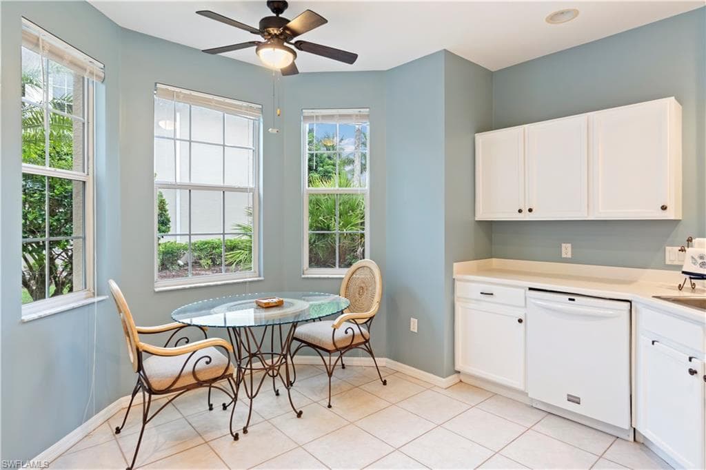 3321 Coconut Island Dr 101, Estero, FL 34134-6