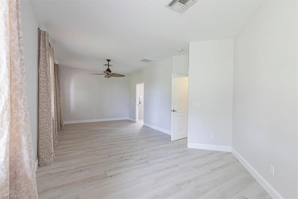 12093 Country Day Cir, Fort Myers, FL 33913-11