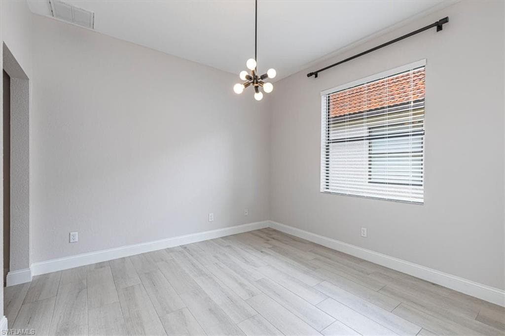 12093 Country Day Cir, Fort Myers, FL 33913-17