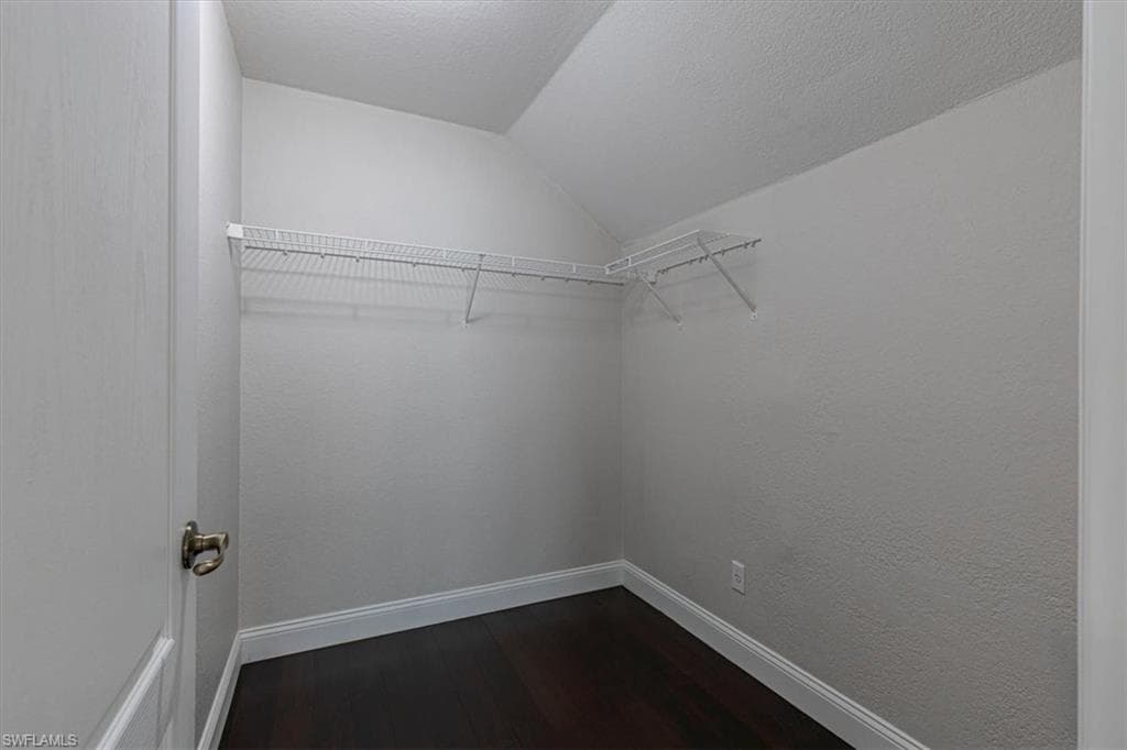 12093 Country Day Cir, Fort Myers, FL 33913-22