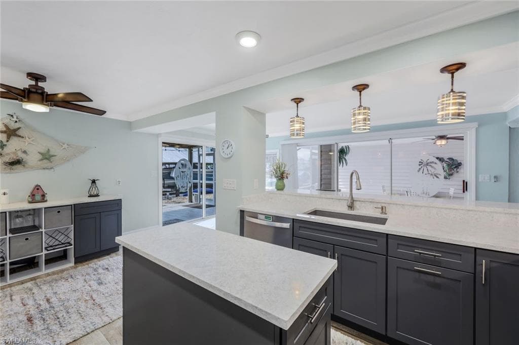 691 Palm Dr, Goodland, FL 34140-17