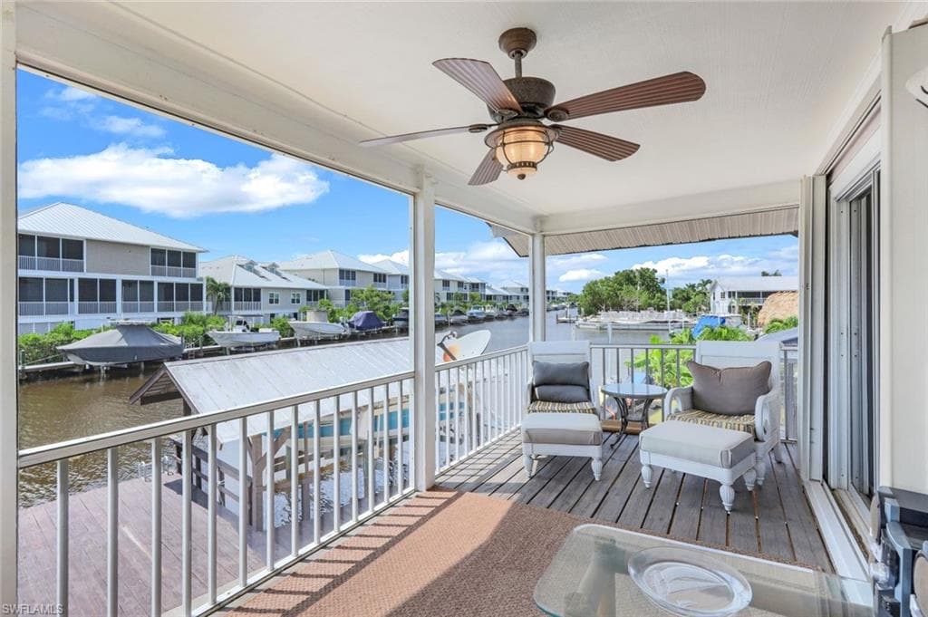 691 Palm Dr, Goodland, FL 34140-29