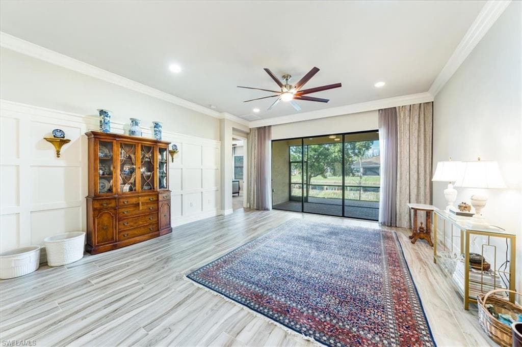 13418 Silktail Dr, Naples, FL 34109-18