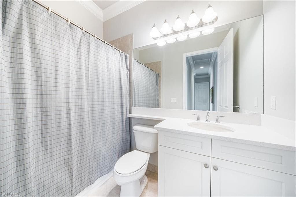 13418 Silktail Dr, Naples, FL 34109-7
