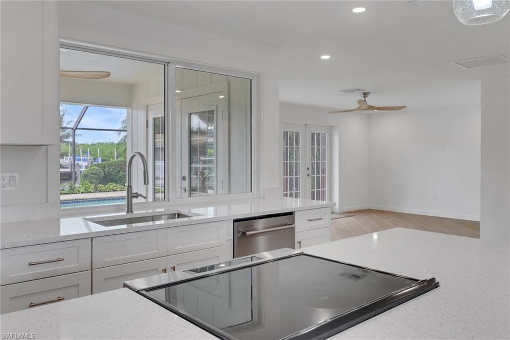 2105 Sheepshead Dr, Naples, FL 34102-12