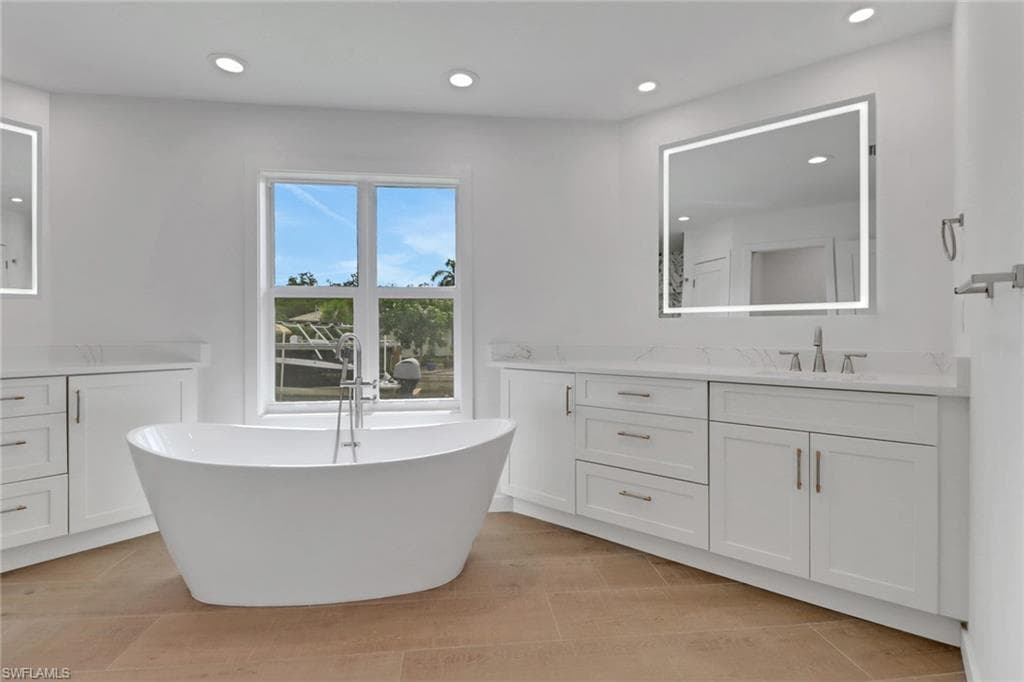 2105 Sheepshead Dr, Naples, FL 34102-20