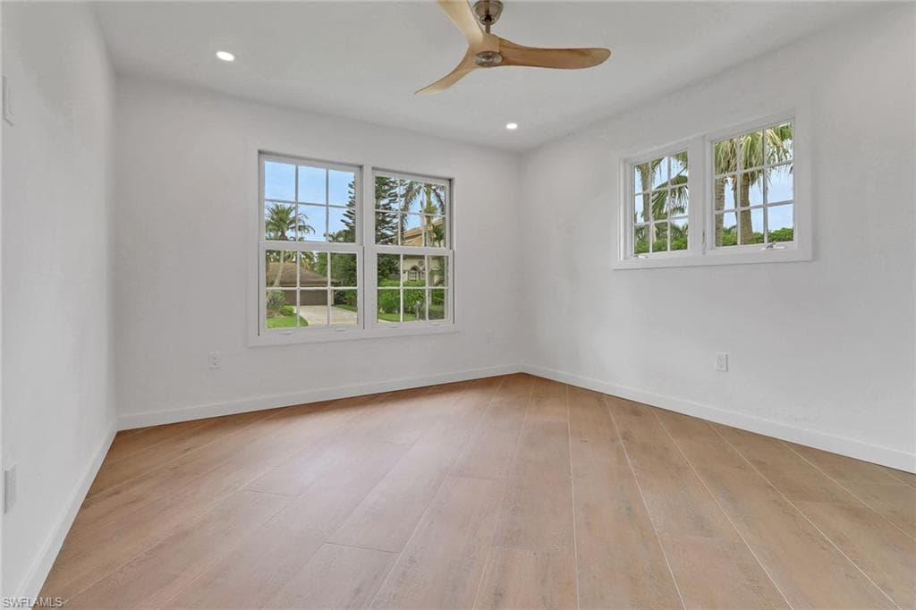 2105 Sheepshead Dr, Naples, FL 34102-22